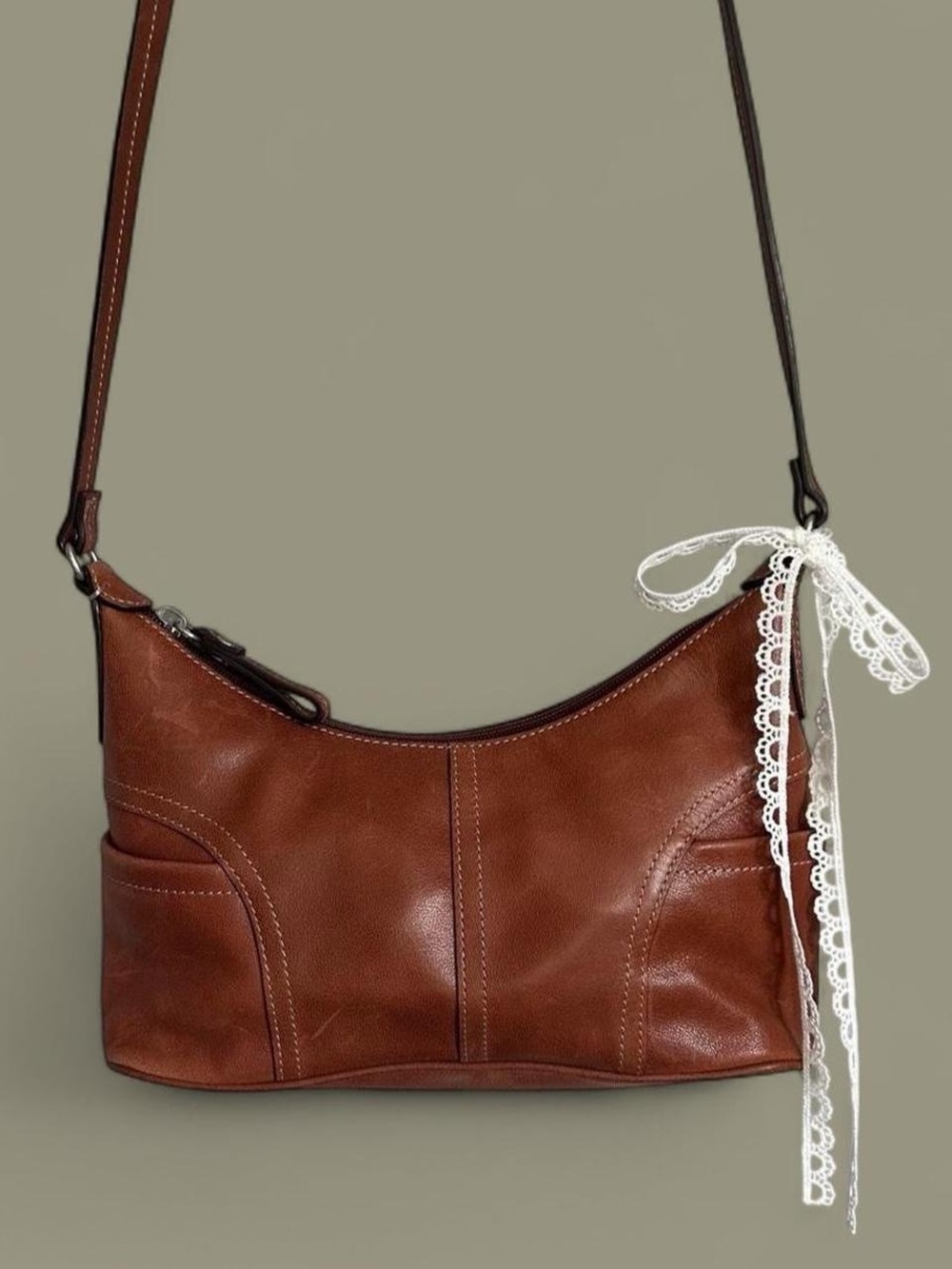 Vintage y2k Fossil Brown Leather 
 Baguette Shoulder Bag
